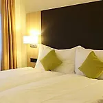 Oerlikon 3* ציריך