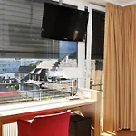Oerlikon מלון 3*
